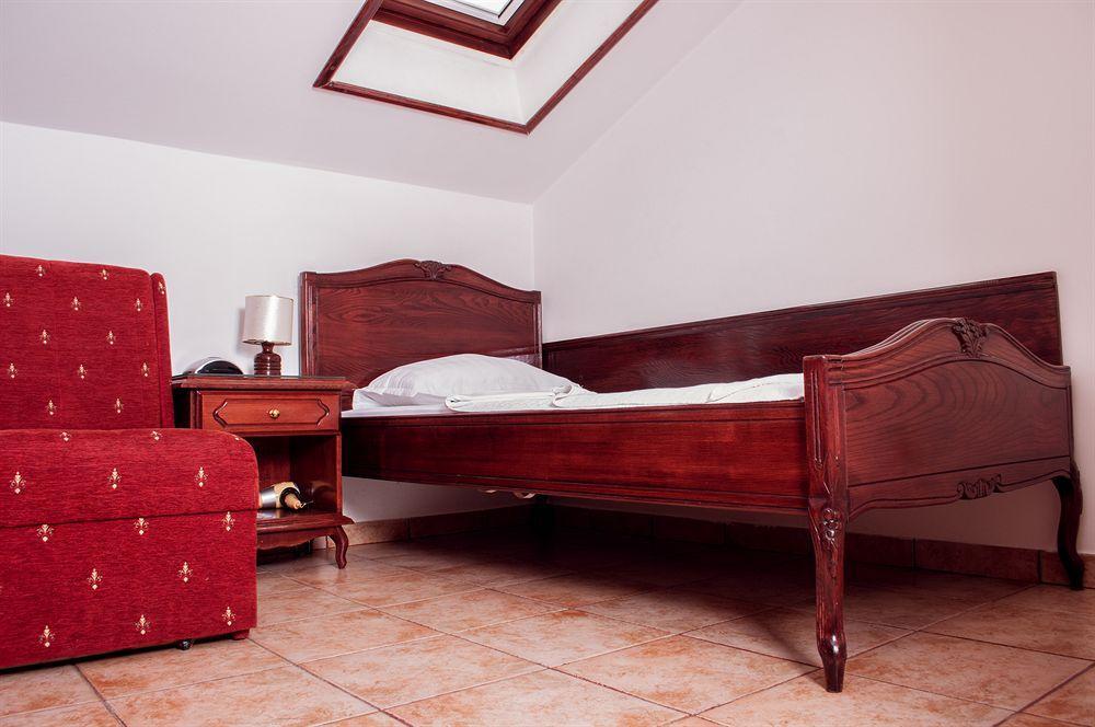 Lux Hotel