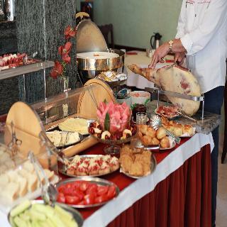 Lux Hotel 3*